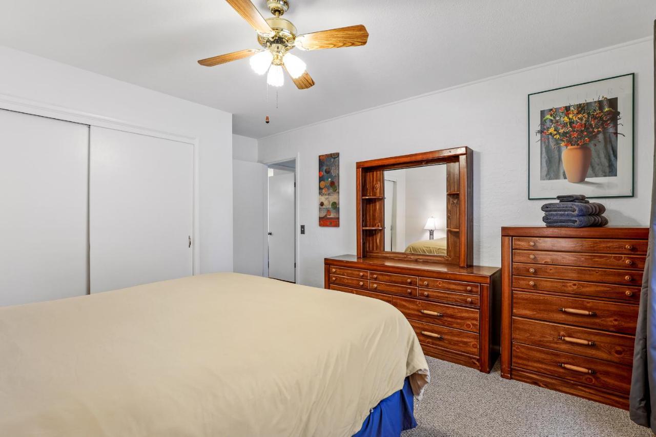 פלאגסטאף Captivating Continental Country Club Retreat With 4 Bdr And Spacious Deck! מראה חיצוני תמונה