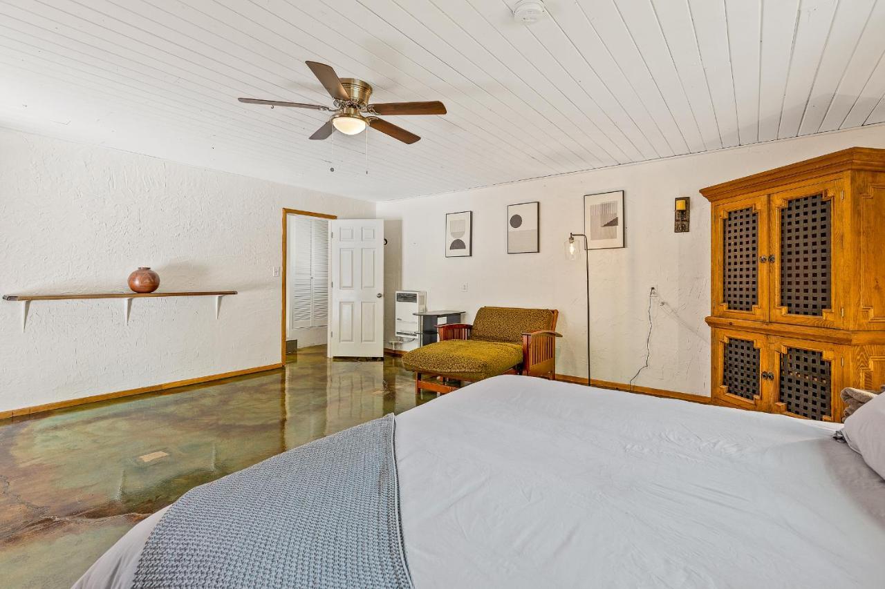 פלאגסטאף Captivating Continental Country Club Retreat With 4 Bdr And Spacious Deck! מראה חיצוני תמונה